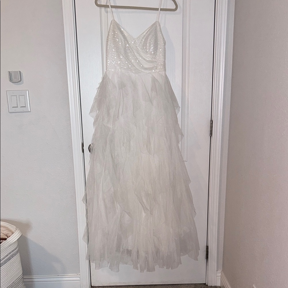 Elegant White Layered Dress